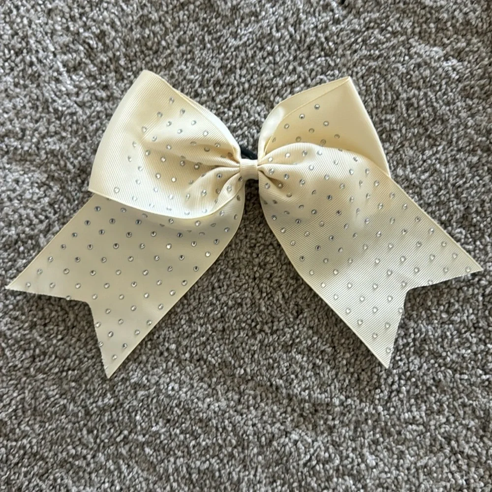 N/A 30 scrunchies